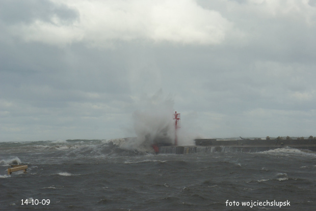 Ustka dzisiaj 14-10-09 południe cdn