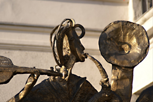 Regensburg - Rzeźba przed teatrem