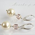 685. SWAROVSKI Pearl Cream i cube light peach - kolczyki 3cm
perły 12mm, kostki 6mm
całe wykończenie w srebrze