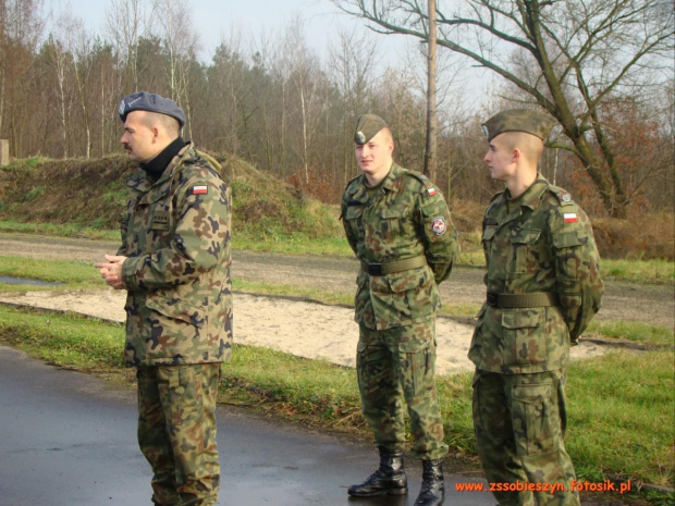Pierwsze zgrupowanie klasy wojskowej (14-15 listopada 2009 r) #Sobieszyn #Brzozowa #KlasaWojskowa
