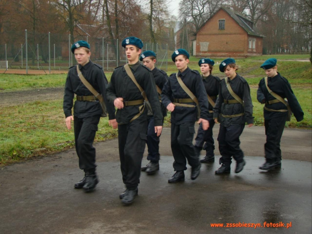 Pierwsze zgrupowanie klasy wojskowej (14-15 listopada 2009 r) #Sobieszyn #Brzozowa #KlasaWojskowa