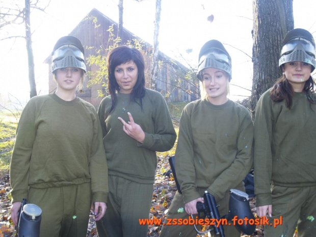 "Postrzelone" czyli paintball 2009- fot. R. Wittamborski #Sobieszyn #Brzozowa #Painball