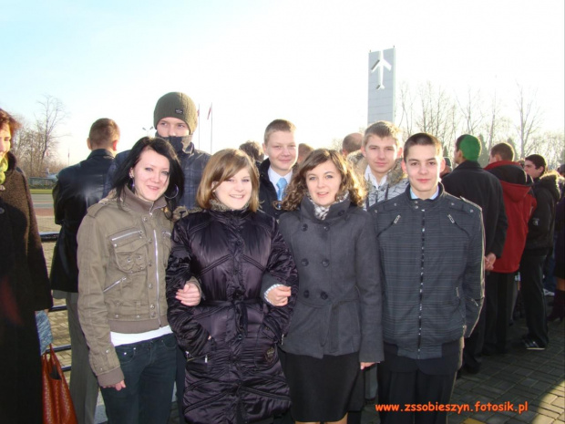 27 listopada 2009 klasa wojskowa LO w Sobieszynie wzięła udział w promocji oficerskiej w WSOSP w Dęblinie #Sobieszyn #Brzozowa #KlasaWojskowa #WSOSP