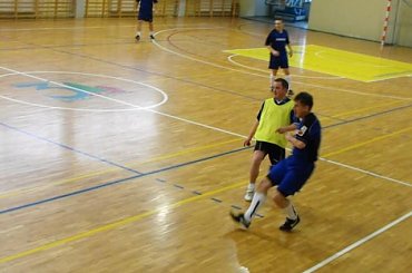 Beskid Żegocina vs Policja
1:7 #piłka #halowa #halówka #limanowa #beskid #żegocina #policja #mecz