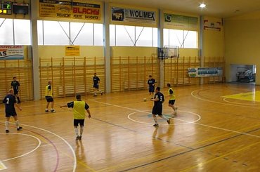 Beskid Żegocina vs Policja
1:7 #piłka #halowa #halówka #limanowa #beskid #żegocina #policja #mecz