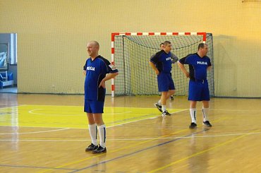 Beskid Żegocina vs Policja
1:7 #piłka #halowa #halówka #limanowa #beskid #żegocina #policja #mecz