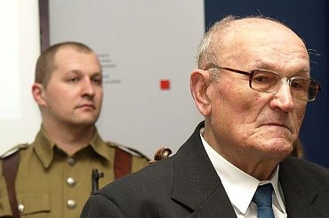 Wyklęci - inscenizacja odbicia więźniów z posterunku MO - Suwałki, 1 marca 2011 #Suwałki #inscenizacja #Muzeum