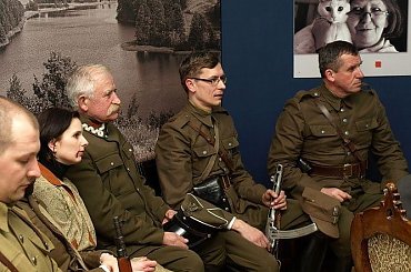 Wyklęci - inscenizacja odbicia więźniów z posterunku MO - Suwałki, 1 marca 2011 #Suwałki #inscenizacja #Muzeum