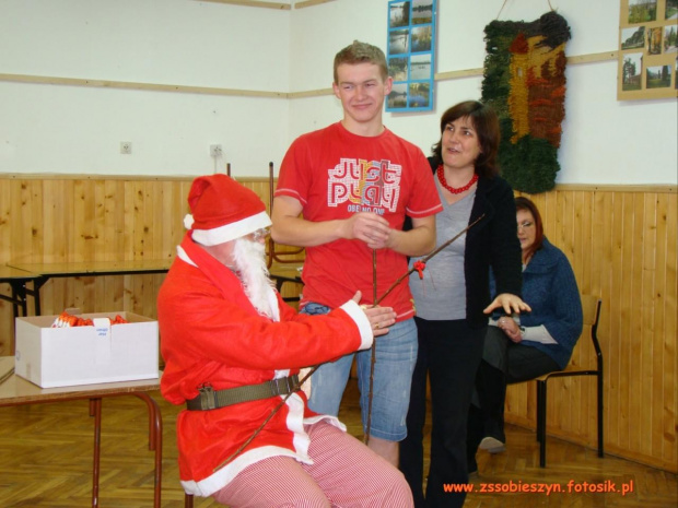 7 grudnia św. Mikołaj odwiedził mieszkańców internatu- fot. Natalia Lis #Sobieszyn #Brzozowa #Internat #Mikołajki