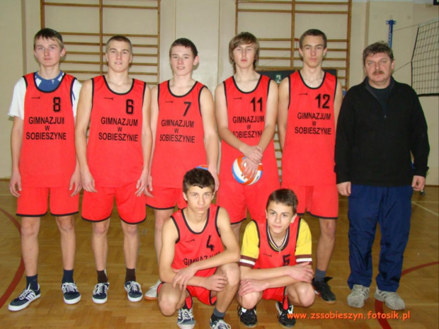 16 grudnia 2009 r. rozegrano Finał Towarzyskich Zawodów w Siatkówce.Nagrody ufundował Wójt Gminy Ułęż #Sobieszyn #Brzozowa #Siatkówka