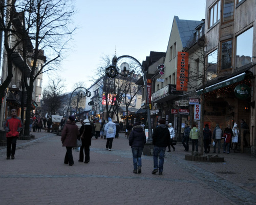 Zakopane - spacer po Krupówkach w drugim dniu świąt