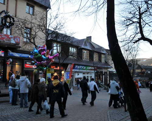 Zakopane - spacer po Krupówkach w drugim dniu świąt