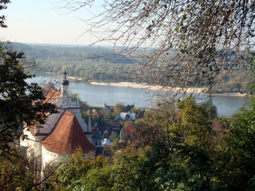 Kazimierz Dolny -widok z góry trzech krzyży.