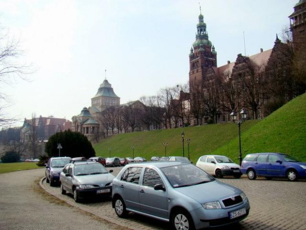 tutaj też sobie rowerkiem jechałam ....Wały Chrobrego w Szczecinie .... :)))