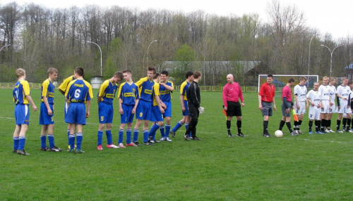 Pogoń Leżajsk - Stal Stalowa Wola (0:2), 16.04.2011 r. - I liga podkarpacka juniorów młodszych #lezajsk #leżajsk #pogoń #pogon #PogońLeżajsk #leżajsktm #PiłkaNożna #sport #juniorzy #stal #StalStalowaWola #StalowaWola