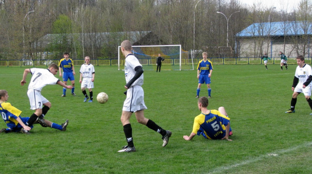 Pogoń Leżajsk - Stal Stalowa Wola (0:2), 16.04.2011 r. - I liga podkarpacka juniorów młodszych #lezajsk #leżajsk #pogoń #pogon #PogońLeżajsk #leżajsktm #PiłkaNożna #sport #juniorzy #stal #StalStalowaWola #StalowaWola