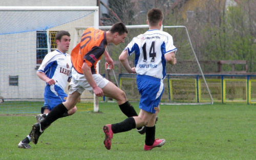 Pogoń Leżajsk - Stal Stalowa Wola (1:1), 16.04.2011 r. - I liga podkarpacka juniorów #pogon #pogoń #PogońLeżajsk #lezajsk #leżajsk #lezajsktm #sport #PiłkaNozna #stal #StalStalowaWola #StalowaWola #juniorzy