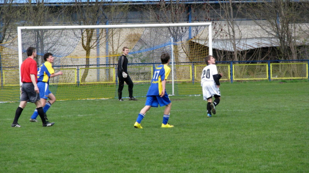 Pogoń Leżajsk - Stal Stalowa Wola (0:2), 16.04.2011 r. - I liga podkarpacka juniorów młodszych #lezajsk #leżajsk #pogoń #pogon #PogońLeżajsk #leżajsktm #PiłkaNożna #sport #juniorzy #stal #StalStalowaWola #StalowaWola