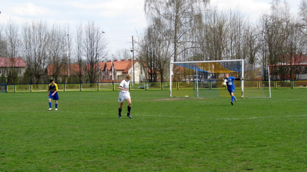 Pogoń Leżajsk - Stal Stalowa Wola (0:2), 16.04.2011 r. - I liga podkarpacka juniorów młodszych #lezajsk #leżajsk #pogoń #pogon #PogońLeżajsk #leżajsktm #PiłkaNożna #sport #juniorzy #stal #StalStalowaWola #StalowaWola