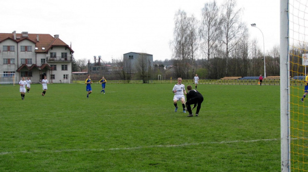 Pogoń Leżajsk - Stal Stalowa Wola (0:2), 16.04.2011 r. - I liga podkarpacka juniorów młodszych #lezajsk #leżajsk #pogoń #pogon #PogońLeżajsk #leżajsktm #PiłkaNożna #sport #juniorzy #stal #StalStalowaWola #StalowaWola