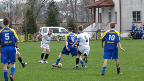 Pogoń Leżajsk - Stal Stalowa Wola (0:2), 16.04.2011 r. - I liga podkarpacka juniorów młodszych #lezajsk #leżajsk #pogoń #pogon #PogońLeżajsk #leżajsktm #PiłkaNożna #sport #juniorzy #stal #StalStalowaWola #StalowaWola