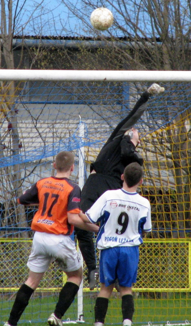 Pogoń Leżajsk - Stal Stalowa Wola (1:1), 16.04.2011 r. - I liga podkarpacka juniorów #pogon #pogoń #PogońLeżajsk #lezajsk #leżajsk #lezajsktm #sport #PiłkaNozna #stal #StalStalowaWola #StalowaWola #juniorzy