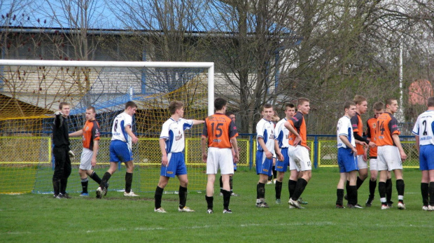 Pogoń Leżajsk - Stal Stalowa Wola (1:1), 16.04.2011 r. - I liga podkarpacka juniorów #pogon #pogoń #PogońLeżajsk #lezajsk #leżajsk #lezajsktm #sport #PiłkaNozna #stal #StalStalowaWola #StalowaWola #juniorzy