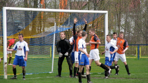 Pogoń Leżajsk - Stal Stalowa Wola (1:1), 16.04.2011 r. - I liga podkarpacka juniorów #pogon #pogoń #PogońLeżajsk #lezajsk #leżajsk #lezajsktm #sport #PiłkaNozna #stal #StalStalowaWola #StalowaWola #juniorzy