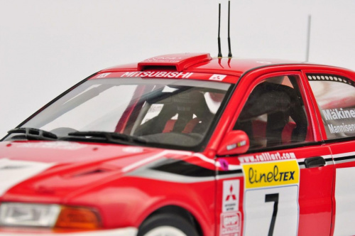 Mitsubishi Lancer Evo VI WRC T. Makinen Winner of 2001 Rally Monte Carlo - AUTOart 1:18