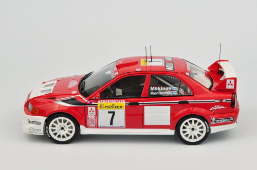 Mitsubishi Lancer Evo VI WRC T. Makinen Winner of 2001 Rally Monte Carlo - AUTOart 1:18