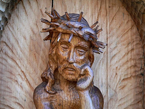 Chrystus z cierniową koroną. Puszczykowo k/Poznania. #światki