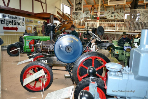 ... #samochody #motocykle #ciężarówki #lokomotywy #tryby #silniki #traktory #auta #muzeum #Sinsheim #Niemcy #Deutschland #Germany