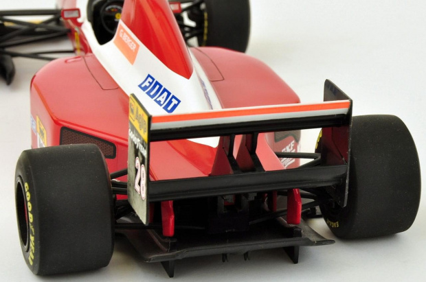Ferrari F93A #28 G. Berger F1 1993 - Minichamps 1:18