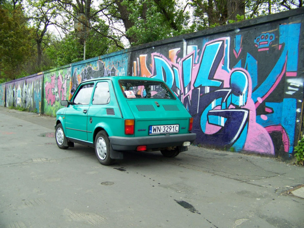 #FIAT126pElegantKaszlakPoziomek