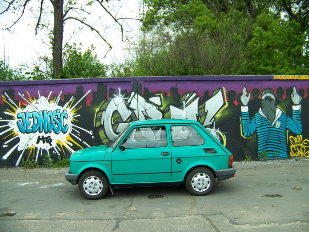 #FIAT126pElegantKaszlakPoziomek