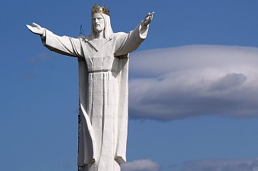 przejazdem przez Świebodzin ... #ChrystusKról #figura #pomnik #budowla #Świebodzin