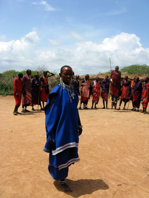 U Masajów - pokaz tańca i śpiewu #afryka #kenia #masaj #masajowie