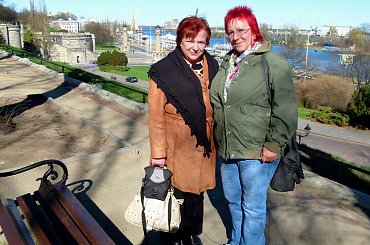 takie dwie grzeczne dziewczynki (hi hi hi) ... :))spotkanie z Vikusią38 ... **** ulub. jovanka1 **** #Szczecin #WałyChrobrego