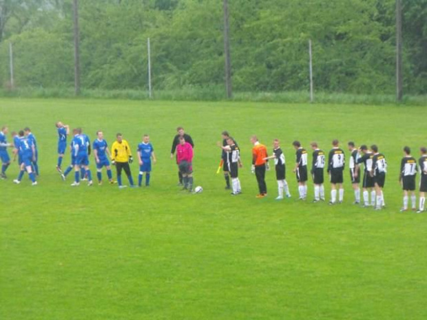 Beskid Żegocina vs Ceramika Muchówka
5:1 #piłka #nożna #sport #beskid #żegocina #muchówka #ceramika #mecz