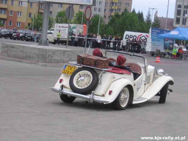 XII Podkarpacki Rajd Pojazdów Zabytkowych - Rajd Nocy Muzeów 2011