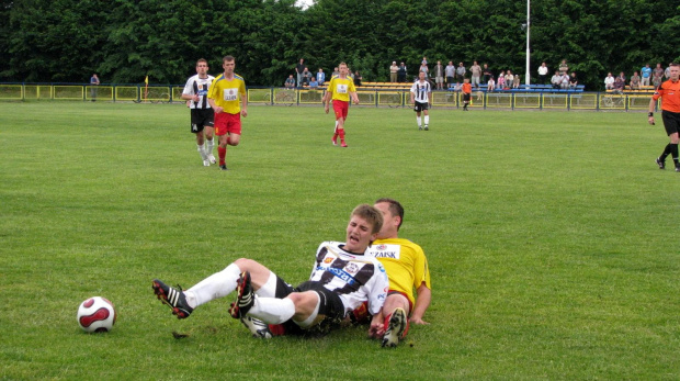 Pogoń Leżajsk - Czarni Jasło (4:1), 21.05.2011 r. - IV liga podkarpacka #czarni #CzarniJasło #IVLiga #jasło #lezajsk #lezajsktm #leżajsk #PiłkaNożna #pogon #pogoń #PogońLeżajsk #sport