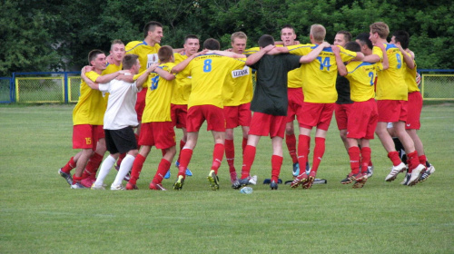 Pogoń Leżajsk - Czarni Jasło (4:1), 21.05.2011 r. - IV liga podkarpacka #czarni #CzarniJasło #IVLiga #jasło #lezajsk #lezajsktm #leżajsk #PiłkaNożna #pogon #pogoń #PogońLeżajsk #sport