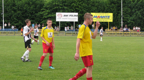 Pogoń Leżajsk - Czarni Jasło (4:1), 21.05.2011 r. - IV liga podkarpacka #czarni #CzarniJasło #IVLiga #jasło #lezajsk #lezajsktm #leżajsk #PiłkaNożna #pogon #pogoń #PogońLeżajsk #sport