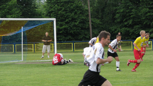 Pogoń Leżajsk - Czarni Jasło (4:1), 21.05.2011 r. - IV liga podkarpacka #czarni #CzarniJasło #IVLiga #jasło #lezajsk #lezajsktm #leżajsk #PiłkaNożna #pogon #pogoń #PogońLeżajsk #sport