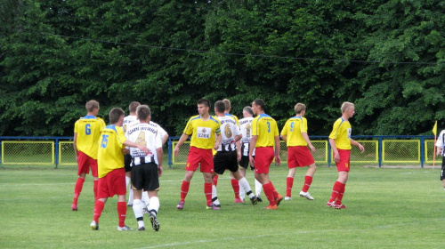 Pogoń Leżajsk - Czarni Jasło (4:1), 21.05.2011 r. - IV liga podkarpacka #czarni #CzarniJasło #IVLiga #jasło #lezajsk #lezajsktm #leżajsk #PiłkaNożna #pogon #pogoń #PogońLeżajsk #sport