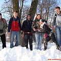 Zima na Brzozowej daje się we znaki- szczególnie niektórym #Sobieszyn #Brzozowa #Zima
