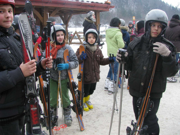 Akcja Zima 2010 - wycieczka do Bałtowa na narty.