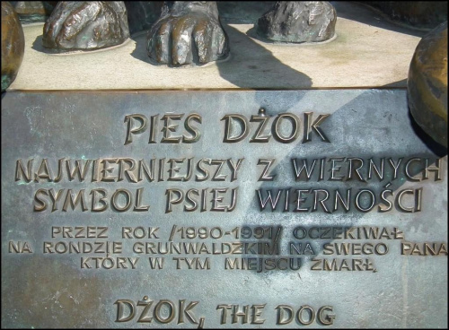 Kraków.Pomnik Dżoka - najwierniejszego psa.