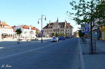 Fontanna przy placu Daszyńskiego w Piszu #Fontanna #Pisz