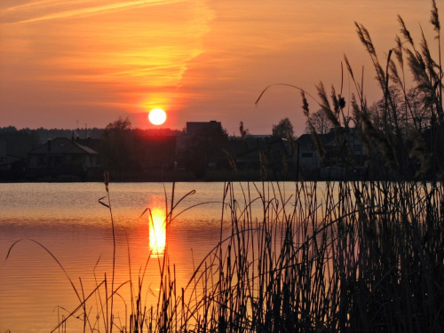 z rodzinnych stron #ZachódSłońca #jezioro #Lubięcin